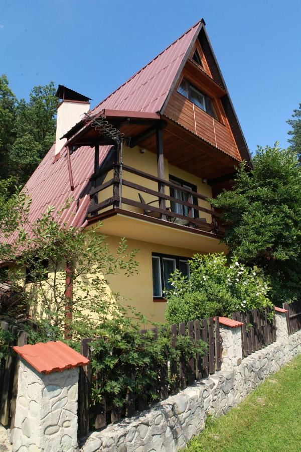 Domek Caloroczny Tresna Agata المظهر الخارجي الصورة